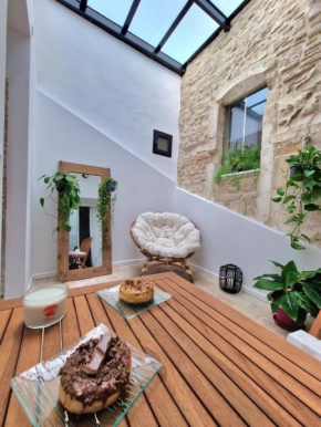 Le Saint Baudile 80sqm parking AC church view